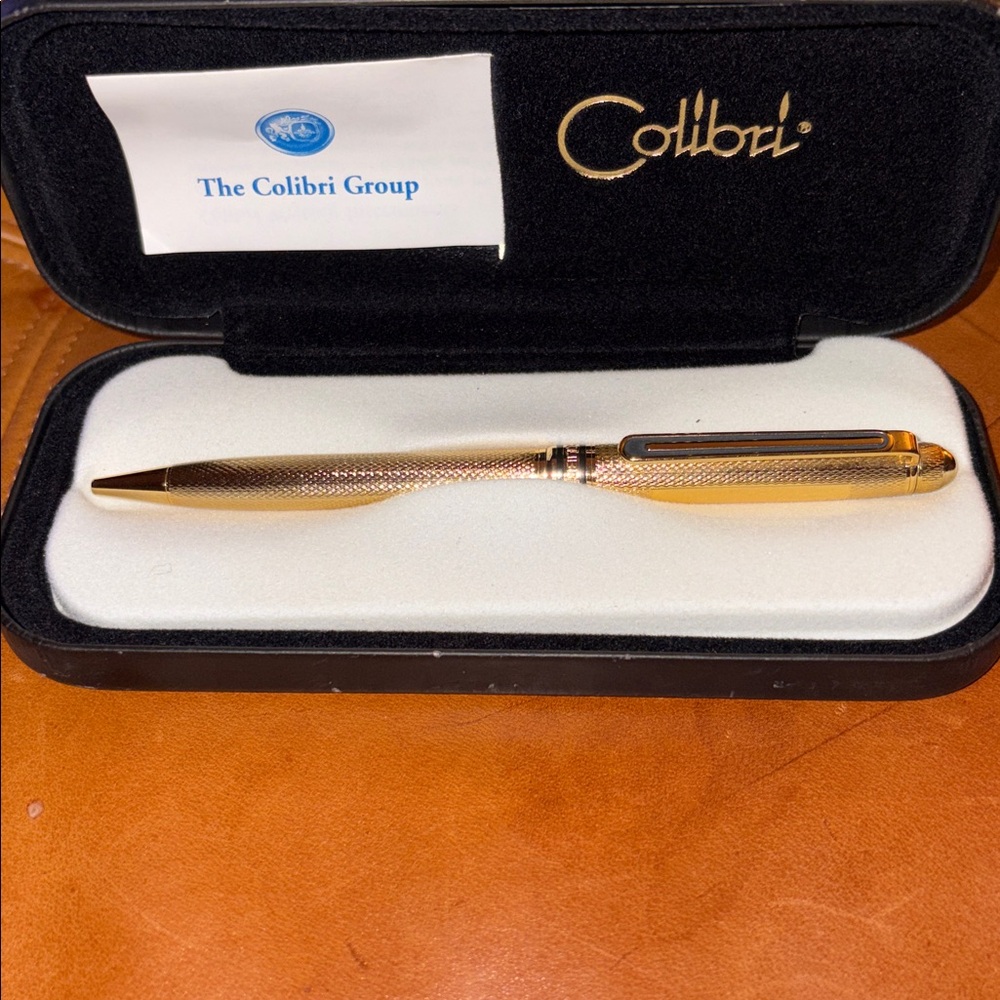 Colibri Gold Pen - Picture 2 of 7
